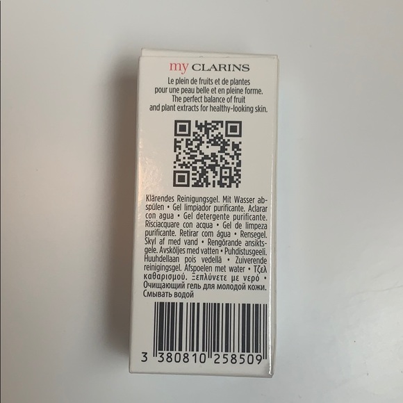 Clarins Skin Care Mini Kit - Picture 5 of 8